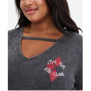 TORRID DC COMICS SUICIDE SQUAD LIVE FAST DIE CLOWN CHOKER TOP